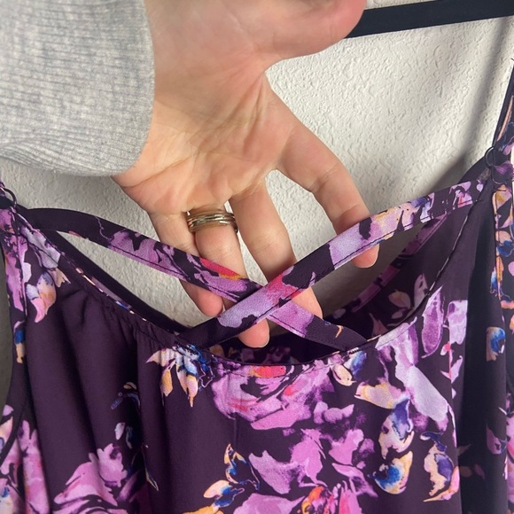 Torrid Size 2 Georgette Sharkbite Hem Swing Cami Purple Floral Tank Top 2X - Picture 5 of 8